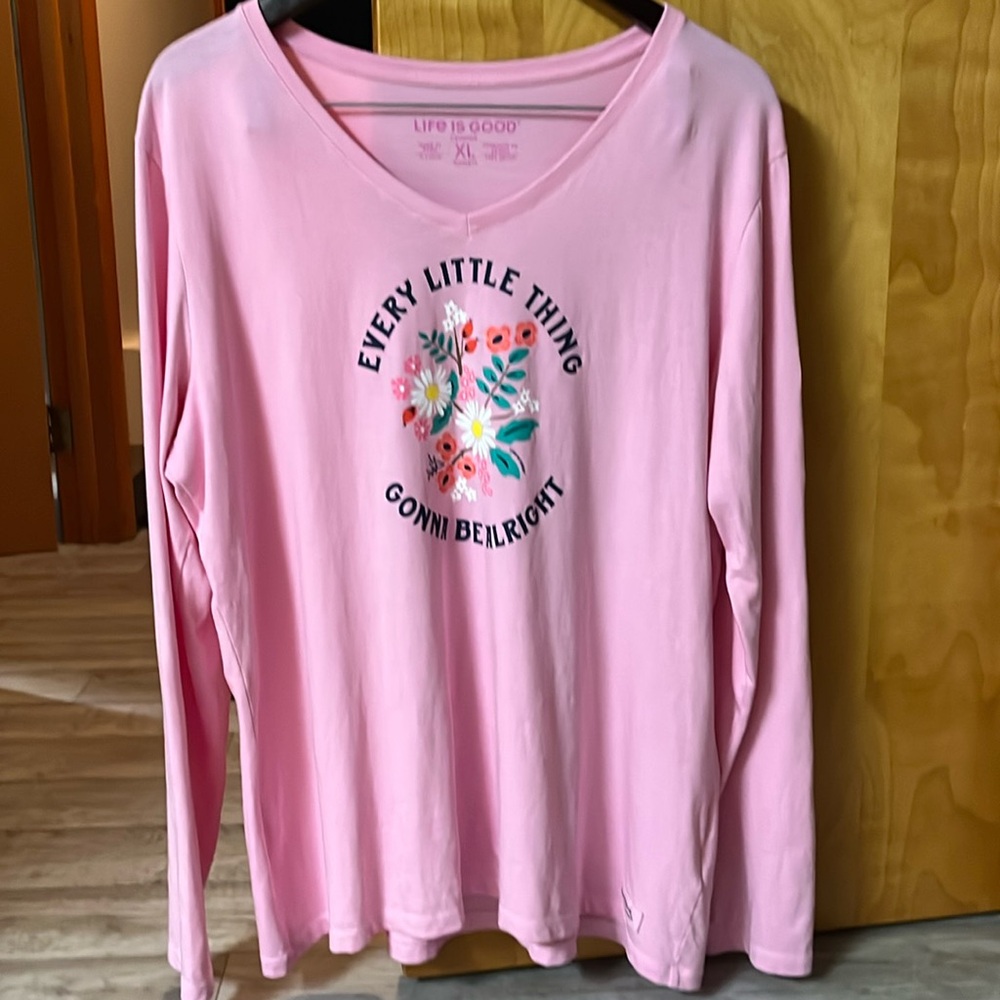 Women’s Life Is Good T-Shirt